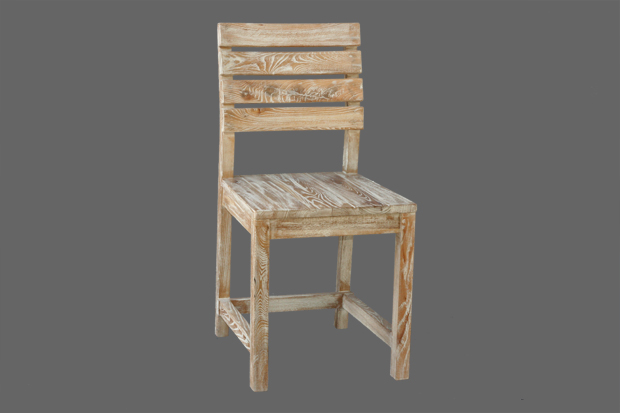 כסא מעץ אלון בסגנון כפרי. ניתן להשיג פינת אוכל תואמת. מידות 42*45*87 
