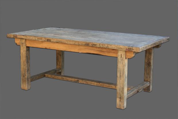 שולחן פינת אוכל מעץ ממוחזר, בסגנון כפרי מסורתי. מידות 100*200*80 